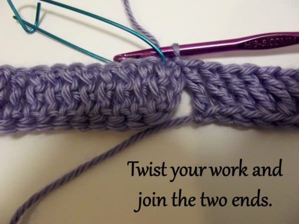 Simple Triple Crochet Cowl ~ Tutorial