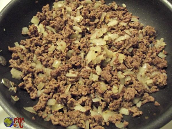 Ground Beef with Onion and Garlic
