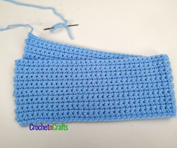 Golden Fave Twist Headband - Free Crochet Pattern – Mama In A Stitch