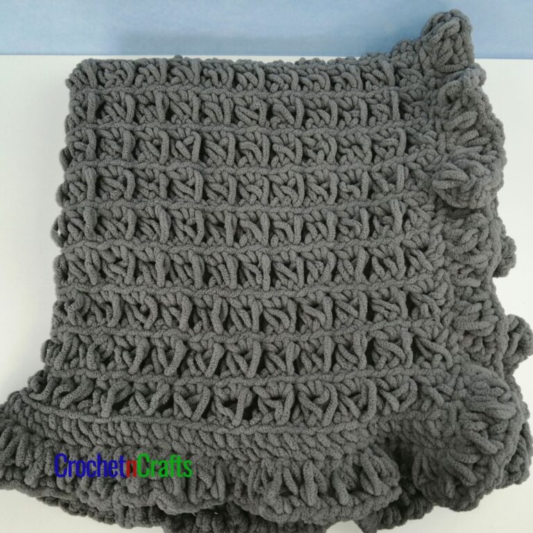 Broomstick Lace Ruffled Baby Blanket CrochetNCrafts