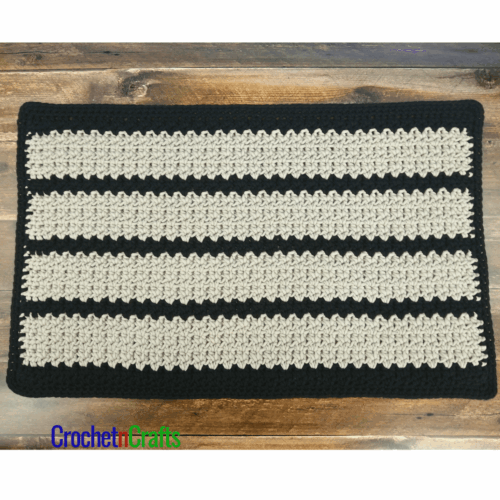 Pretty Simple Crochet Floor Mat Pattern - CrochetNCrafts