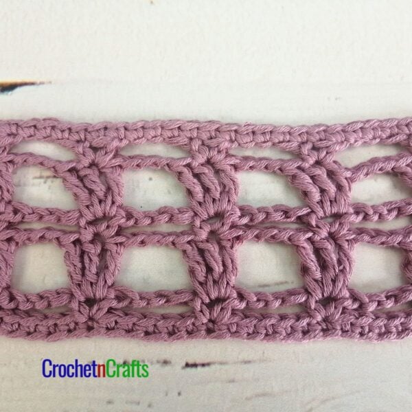 Close-up of the stitch pattern.