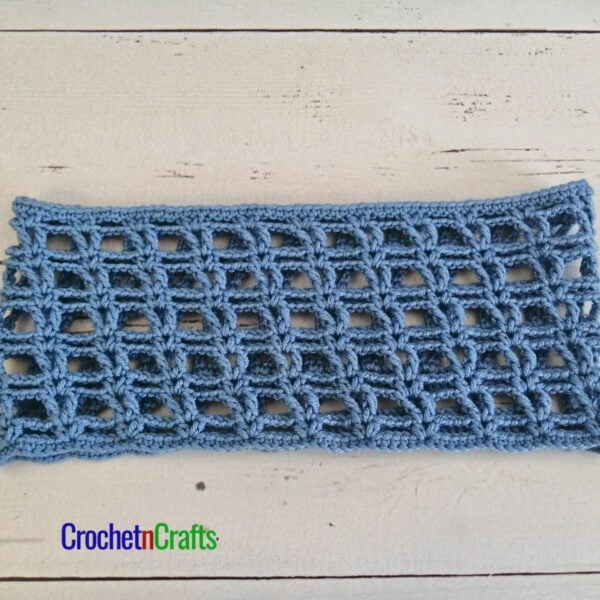 Lightweight Crochet Cowl Pattern - Vivi